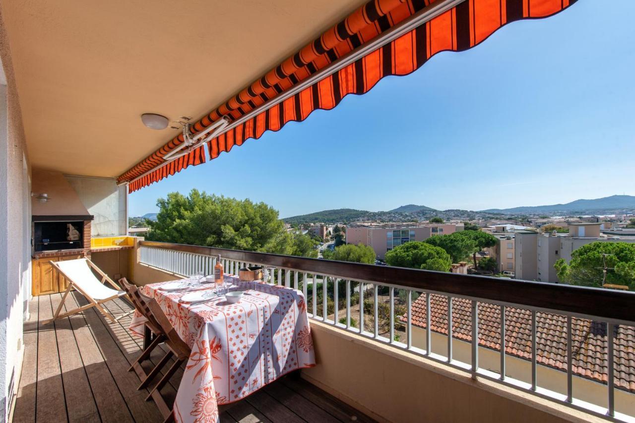Le Cadet - Vue Panoramique Ville Et Baie De Sanary Sur Mer, Parking & Terrasse - 2 A 4 Pers ภายนอก รูปภาพ